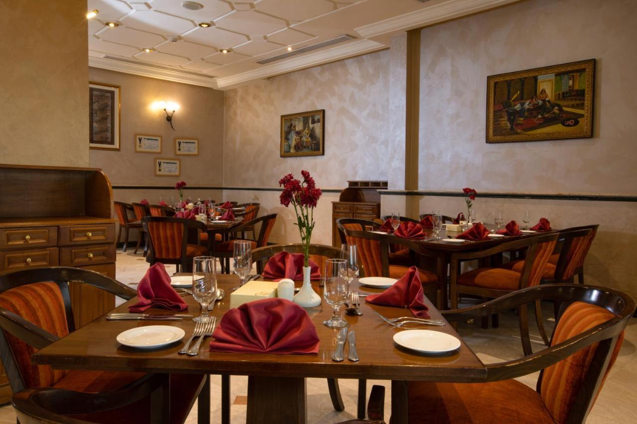 Bristol Hotel Amman Extérieur photo The restaurant