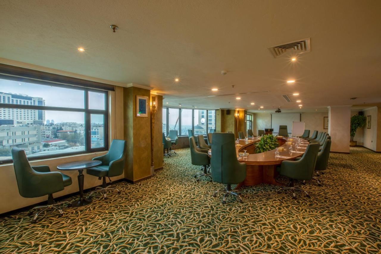Bristol Hotel Amman Extérieur photo Meeting room