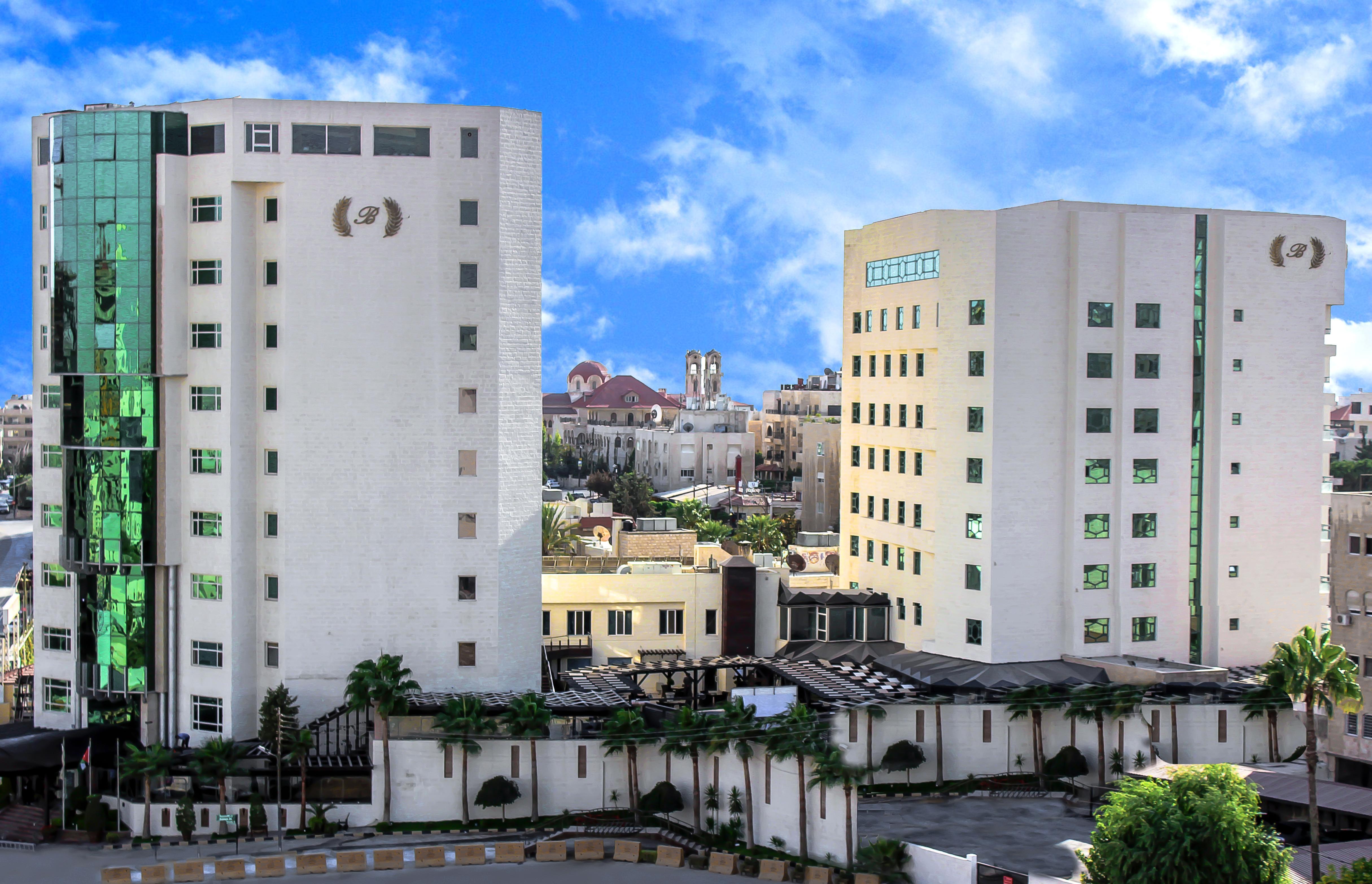 Bristol Hotel Amman Extérieur photo The new campus