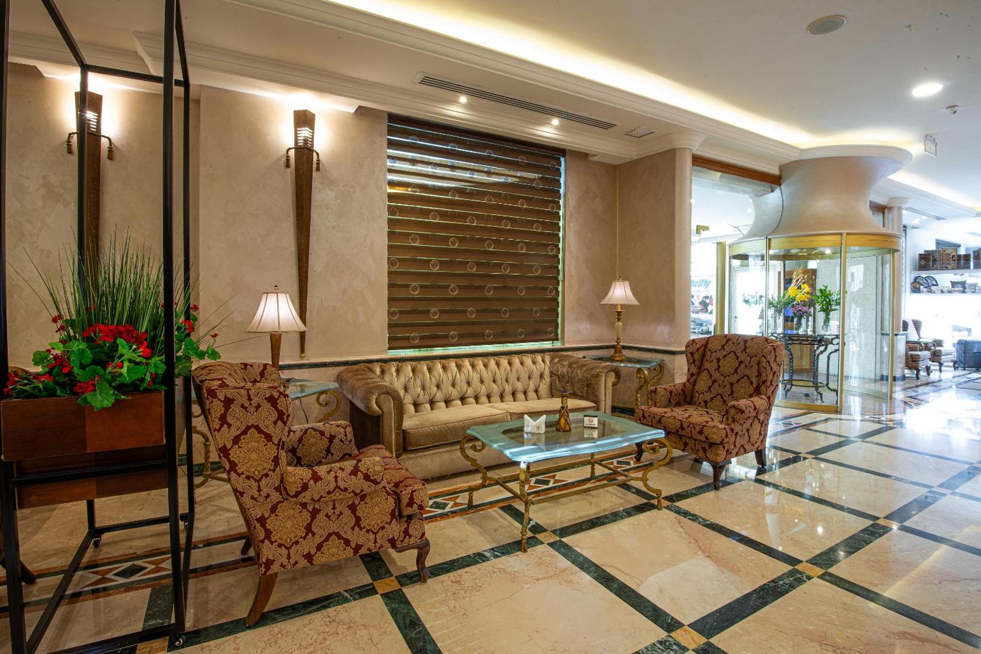 Bristol Hotel Amman Extérieur photo Lobby